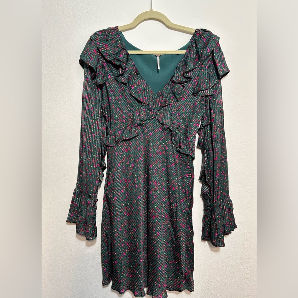 NWOT Free People Sweetest Thing Green Ruffle Floral Mini Dress Dress Sz 6